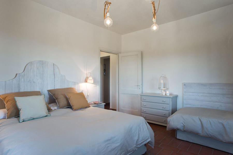 Agriturismo Santa Vittoria Volterra Bagian luar foto